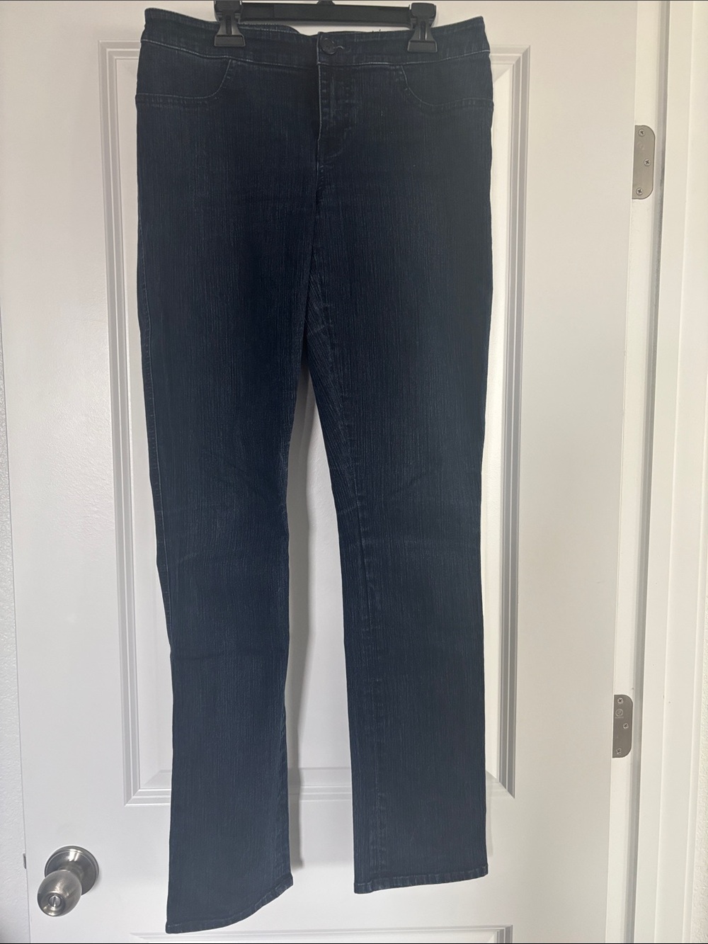 Elie Tahari Women's Straight-Leg Jeans in Dark Blue